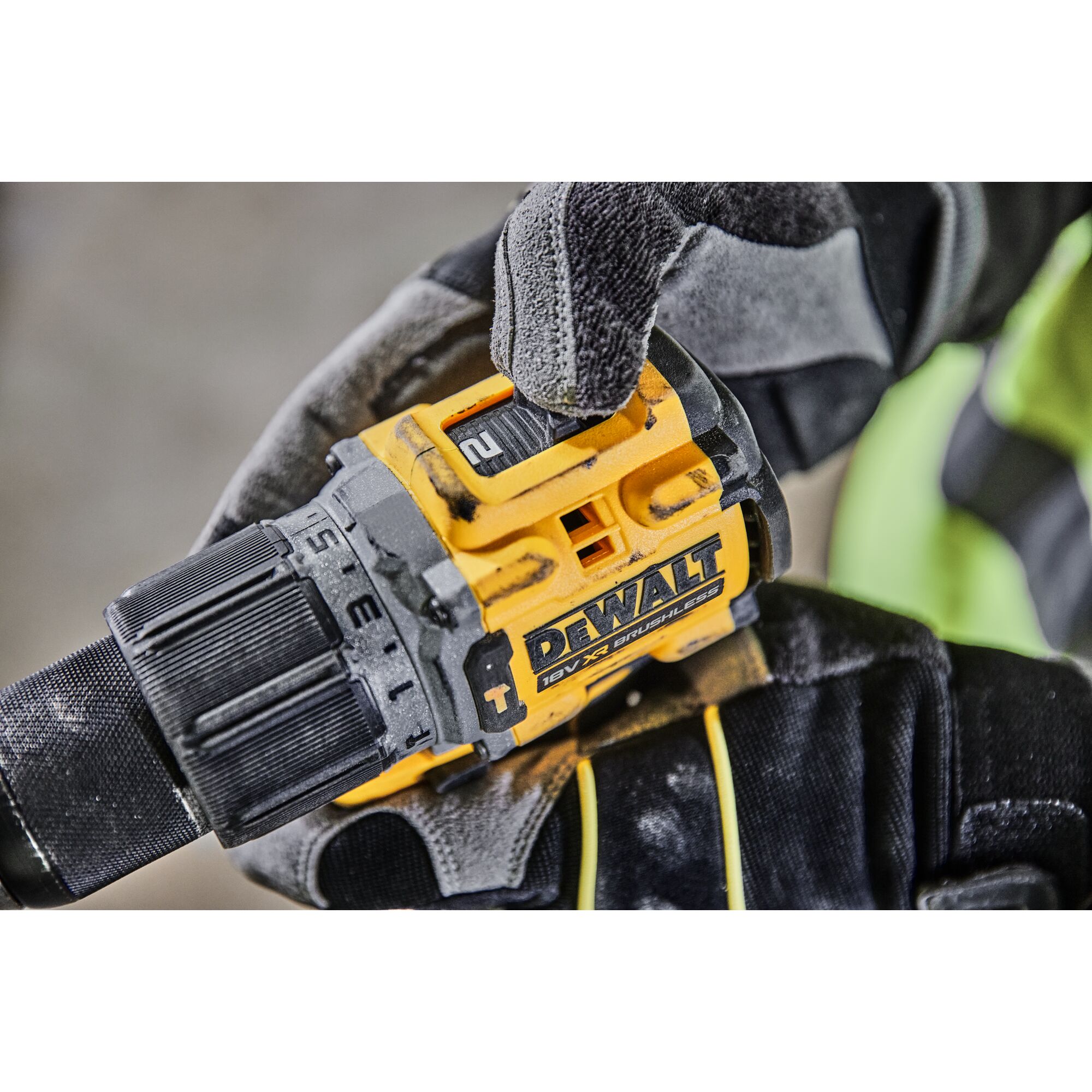 Dewalt xr deals 18v batteri